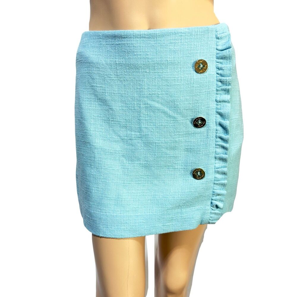 Lilly Pulitzer Light Blue Faux Wrap Mini Skirt Women’s Size 4 Gold Logo Button